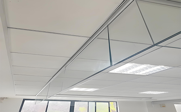 天水玻璃挡烟垂壁