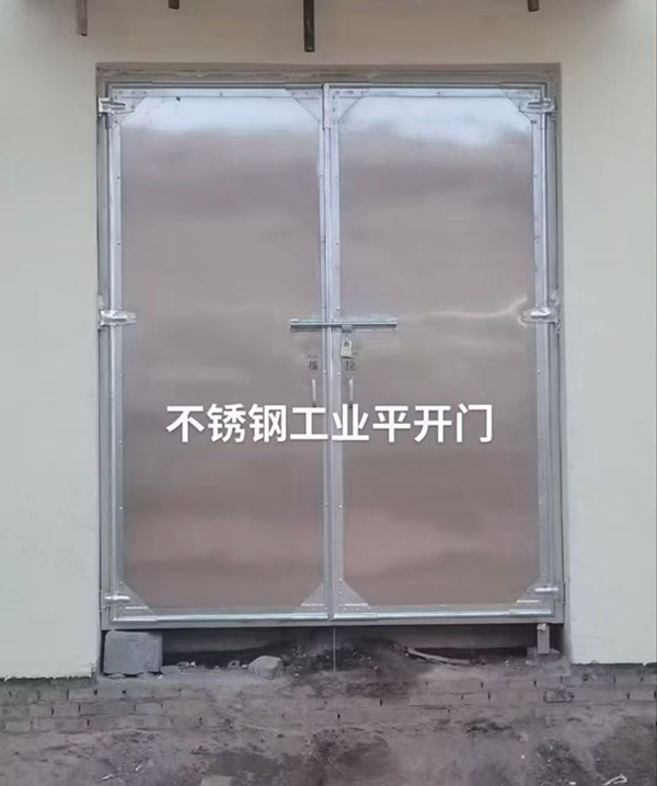 不锈钢天水工业平开门在现代工业场景中的应用实践